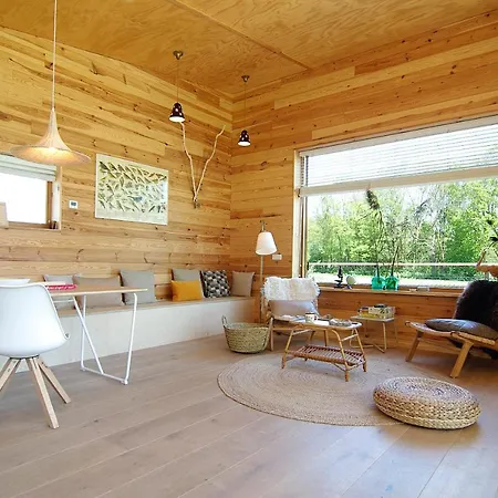 Freelodge - City & Nature