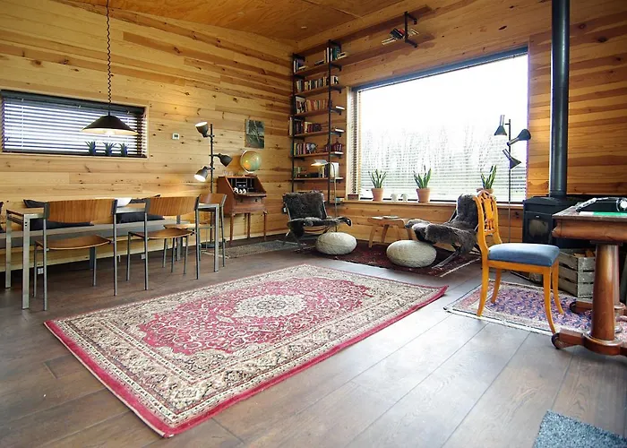 Freelodge - City & Nature