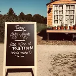 Апарт-отель Freelodge - City & Nature